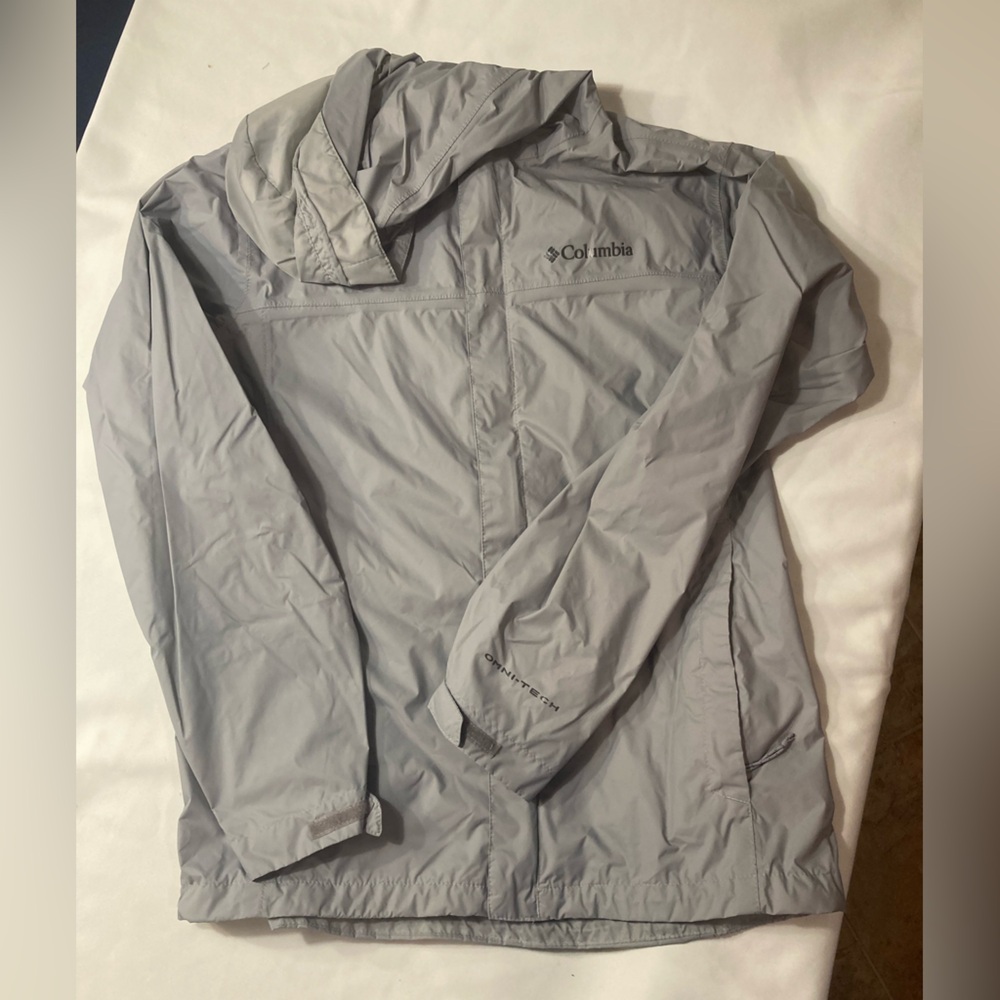 Columbia Women’s Gray Omnitech Jacket